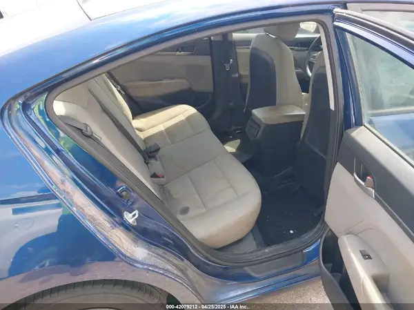 5NPD74LF0HH133294 2017 HYUNDAI ELANTRA - Image 8