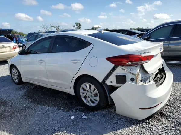 5NPD74LF0HH136082 2017 HYUNDAI ELANTRA - Image 2