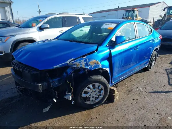 5NPD74LF0HH138060 2017 HYUNDAI ELANTRA - Image 2