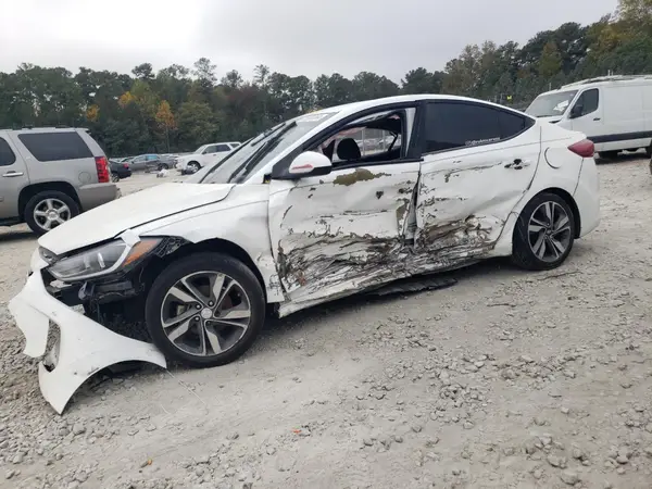 5NPD74LF0HH139211 2017 HYUNDAI ELANTRA - Image 1