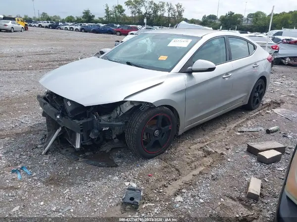 5NPD74LF0HH150838 2017 HYUNDAI ELANTRA - Image 2