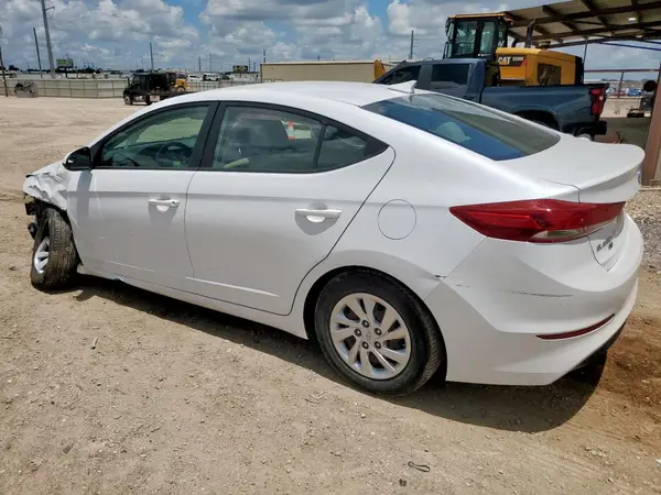 5NPD74LF0HH158048 2017 HYUNDAI ELANTRA - Image 2