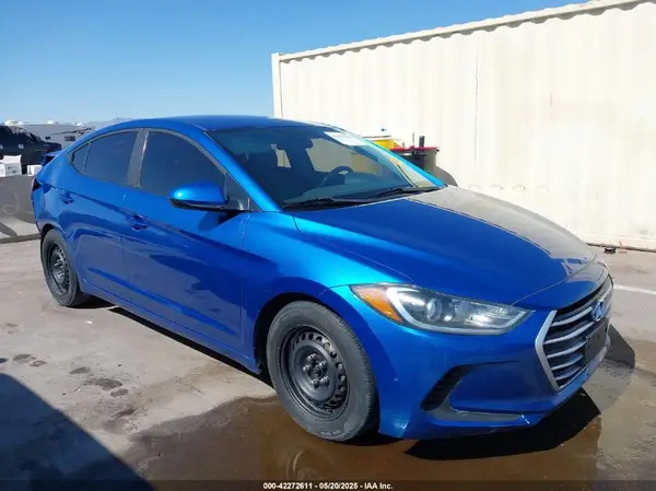 5NPD74LF0HH165338 2017 HYUNDAI ELANTRA - Image 1