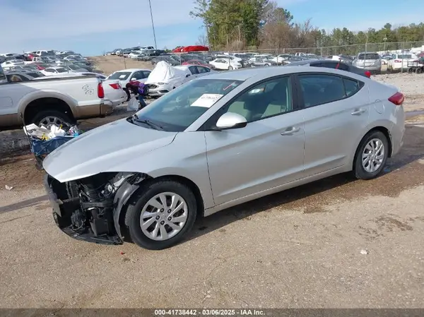 5NPD74LF0HH166425 2017 HYUNDAI ELANTRA - Image 2