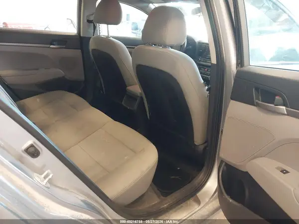 5NPD74LF0HH195133 2017 HYUNDAI ELANTRA - Image 8