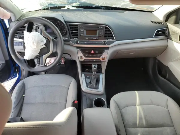 5NPD74LF0HH196248 2017 HYUNDAI ELANTRA - Image 8