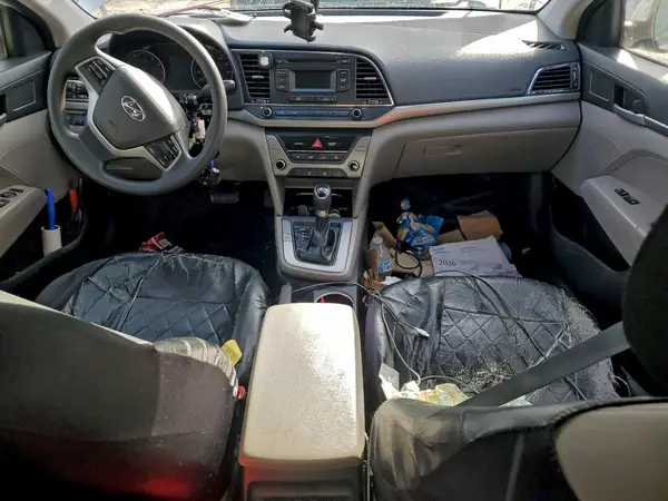 5NPD74LF0HH200752 2017 HYUNDAI ELANTRA - Image 8