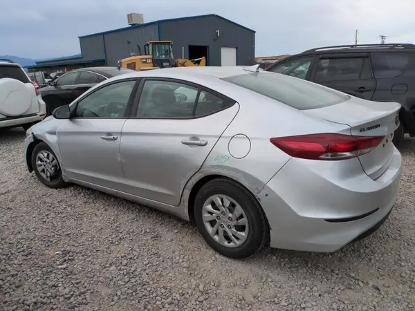 5NPD74LF0HH202078 2017 HYUNDAI ELANTRA - Image 2