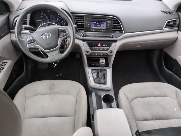 5NPD74LF0HH202078 2017 HYUNDAI ELANTRA - Image 8