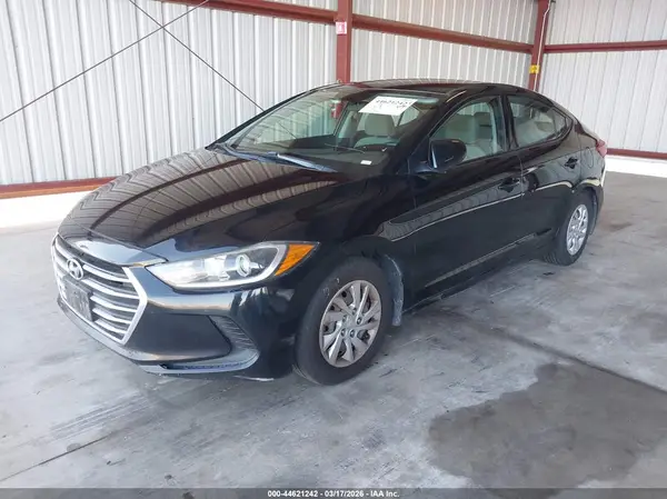 5NPD74LF0HH204025 2017 HYUNDAI ELANTRA - Image 2