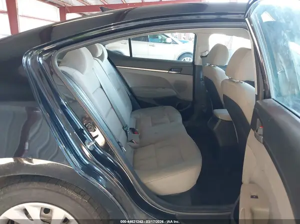 5NPD74LF0HH204025 2017 HYUNDAI ELANTRA - Image 8