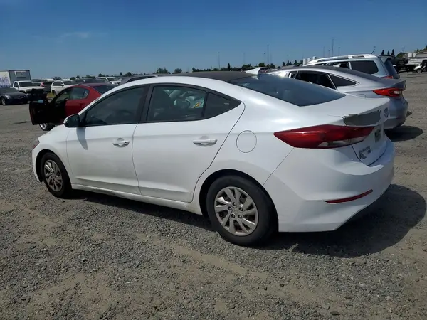 5NPD74LF0HH205224 2017 HYUNDAI ELANTRA - Image 2