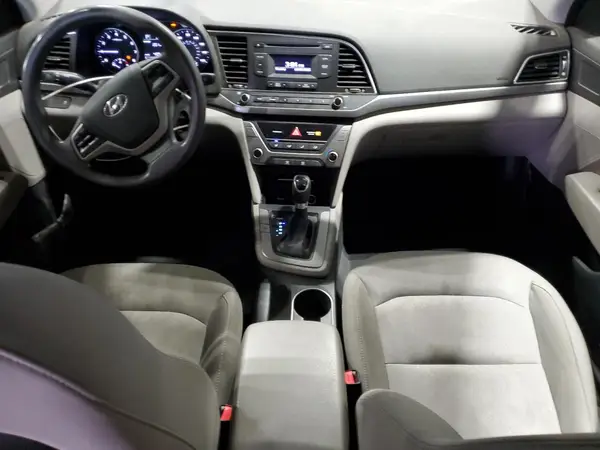 5NPD74LF0HH205398 2017 HYUNDAI ELANTRA - Image 8