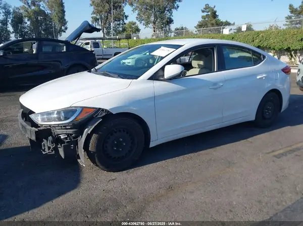 5NPD74LF0HH208852 2017 HYUNDAI ELANTRA - Image 2
