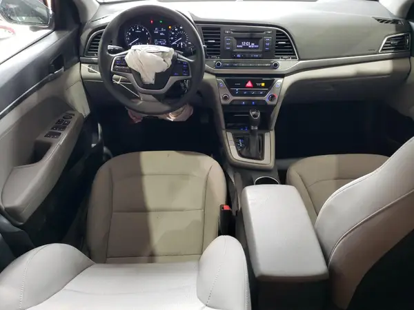 5NPD74LF0JH216469 2018 HYUNDAI ELANTRA - Image 8