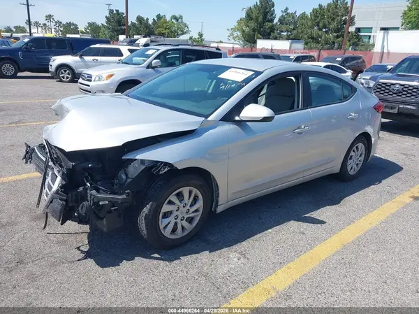 5NPD74LF0JH219162 2018 HYUNDAI ELANTRA - Image 2