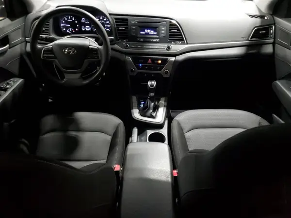 5NPD74LF0JH219520 2018 HYUNDAI ELANTRA - Image 8