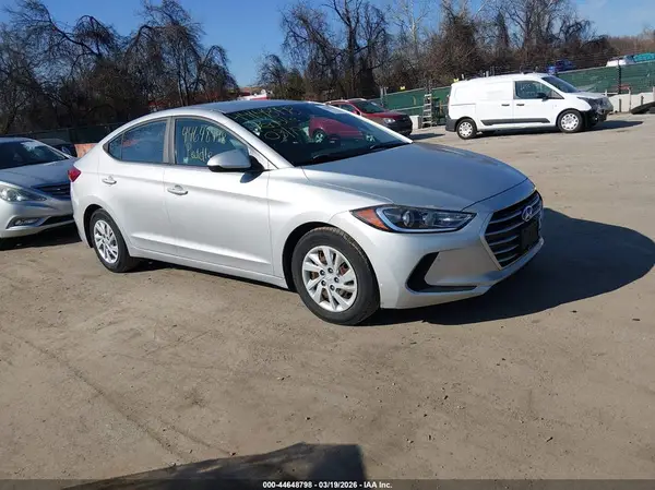 5NPD74LF0JH225673 2018 HYUNDAI ELANTRA - Image 1