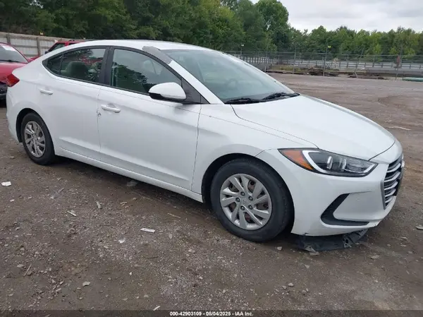 5NPD74LF0JH238780 2018 HYUNDAI ELANTRA - Image 1
