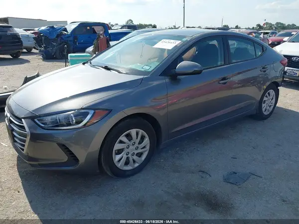 5NPD74LF0JH239573 2018 HYUNDAI ELANTRA - Image 2