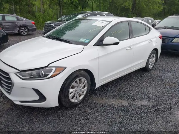 5NPD74LF0JH245292 2018 HYUNDAI ELANTRA - Image 2
