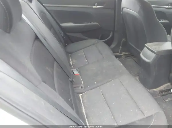 5NPD74LF0JH245292 2018 HYUNDAI ELANTRA - Image 8