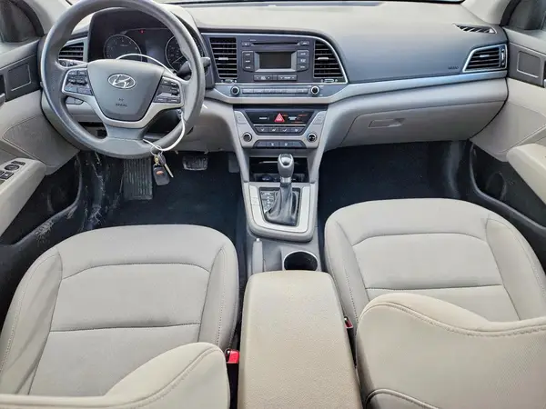 5NPD74LF0JH257281 2018 HYUNDAI ELANTRA - Image 8