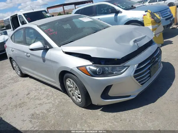 5NPD74LF0JH262495 2018 HYUNDAI ELANTRA