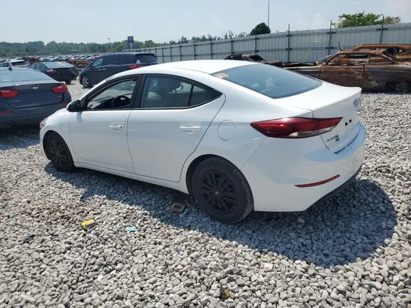 5NPD74LF0JH272430 2018 HYUNDAI ELANTRA - Image 2