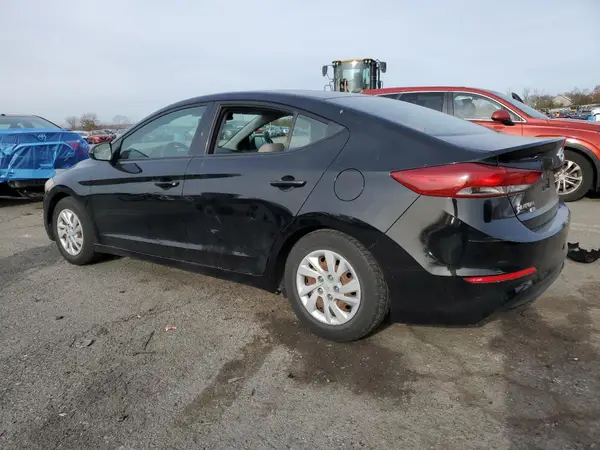 5NPD74LF0JH273867 2018 HYUNDAI ELANTRA - Image 2