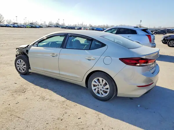 5NPD74LF0JH275960 2018 HYUNDAI ELANTRA - Image 2