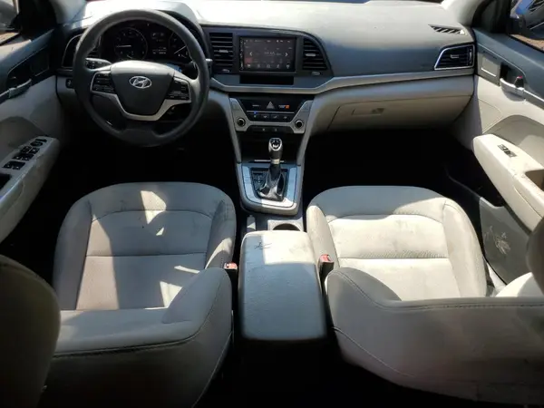 5NPD74LF0JH277496 2018 HYUNDAI ELANTRA - Image 8