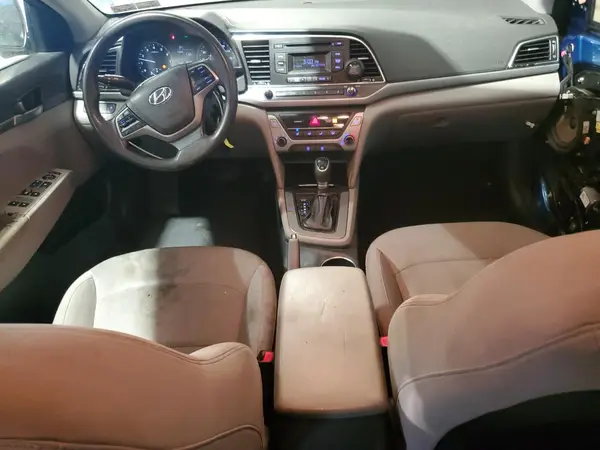 5NPD74LF0JH280883 2018 HYUNDAI ELANTRA - Image 8