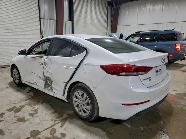 5NPD74LF0JH281547 2018 HYUNDAI ELANTRA - Image 2