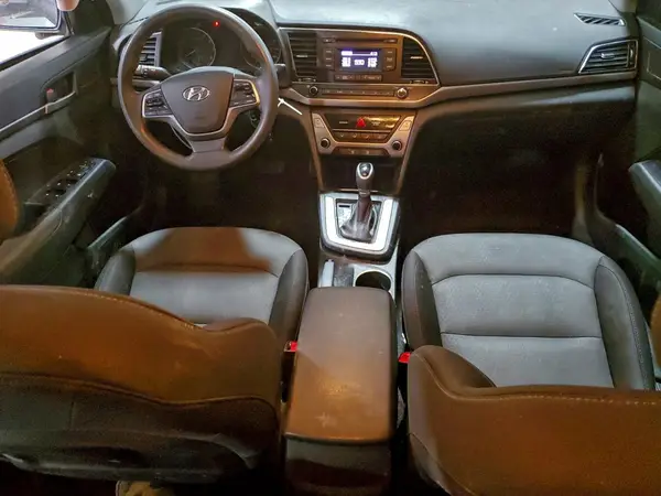 5NPD74LF0JH281547 2018 HYUNDAI ELANTRA - Image 8