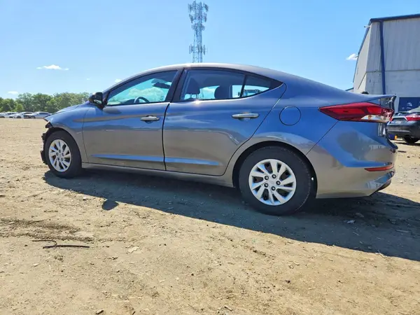 5NPD74LF0JH283542 2018 HYUNDAI ELANTRA - Image 2