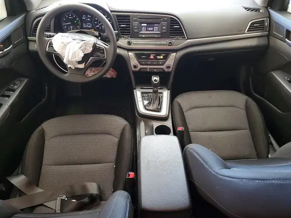 5NPD74LF0JH285923 2018 HYUNDAI ELANTRA - Image 8