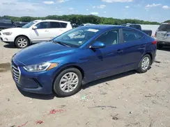 5NPD74LF0JH304261 2018 HYUNDAI ELANTRA
