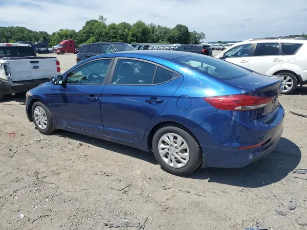 5NPD74LF0JH304261 2018 HYUNDAI ELANTRA - Image 2