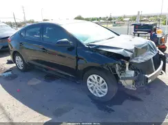 5NPD74LF0JH310660 2018 HYUNDAI ELANTRA