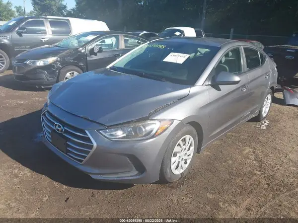 5NPD74LF0JH315437 2018 HYUNDAI ELANTRA - Image 2
