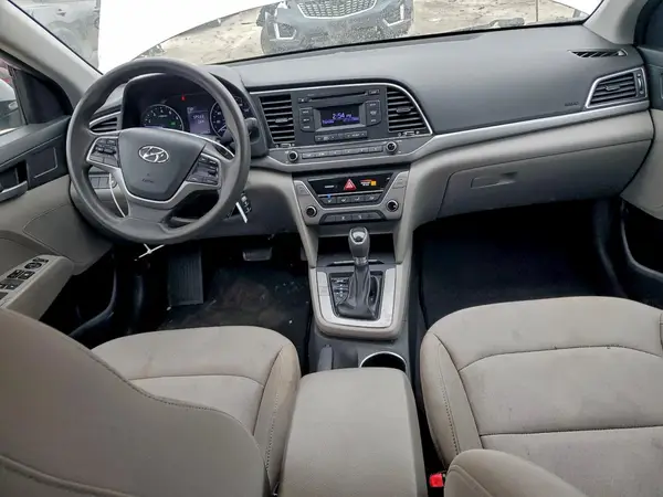 5NPD74LF0JH319679 2018 HYUNDAI ELANTRA - Image 8