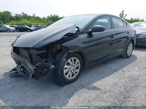 5NPD74LF0JH322338 2018 HYUNDAI ELANTRA - Image 2