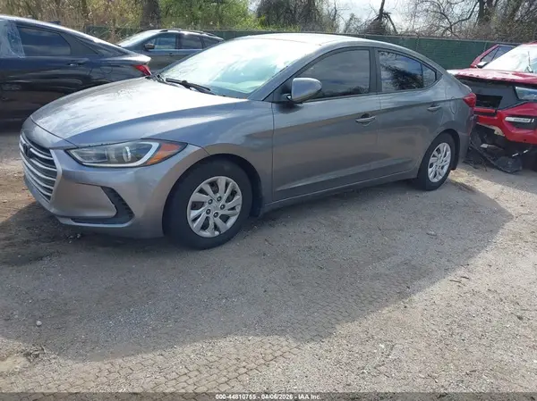 5NPD74LF0JH325546 2018 HYUNDAI ELANTRA - Image 2