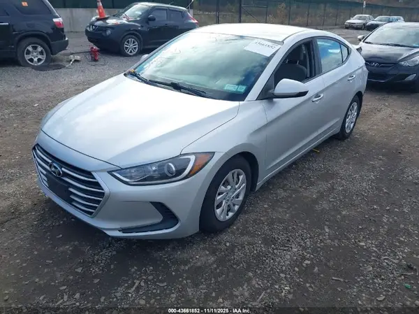 5NPD74LF0JH335719 2018 HYUNDAI ELANTRA - Image 2