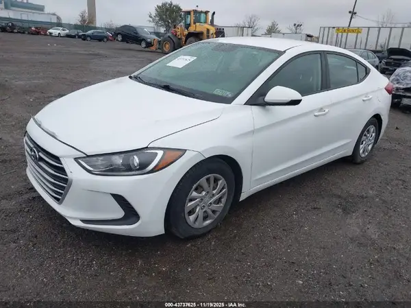 5NPD74LF0JH341097 2018 HYUNDAI ELANTRA - Image 2