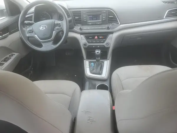 5NPD74LF0JH345912 2018 HYUNDAI ELANTRA - Image 8