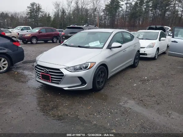 5NPD74LF0JH353461 2018 HYUNDAI ELANTRA - Image 2