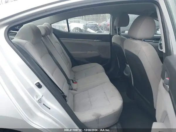 5NPD74LF0JH353461 2018 HYUNDAI ELANTRA - Image 8