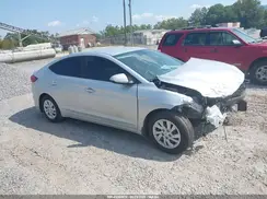 5NPD74LF0JH353704 2018 HYUNDAI ELANTRA